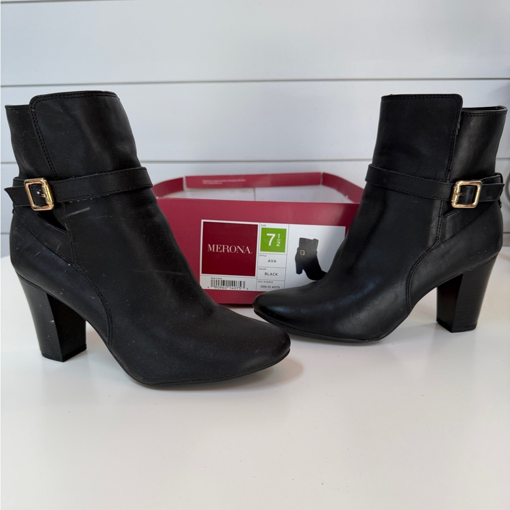Merona Black Heeled Boots with Buckle 7.5M